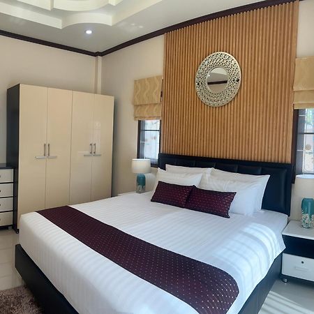 Malinee Villa Phuket Bang Tao Beach  Extérieur photo